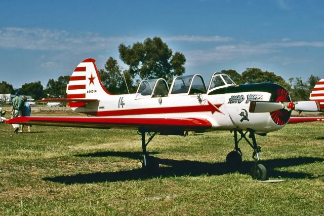 VH-KMM — - YAKOVLEV YK-52 (BACAU) REG : VH-KMM (CN 844014) - JAMESTOWN AIRPORT SA. AUSTRALIA - YJST 12/11/1995