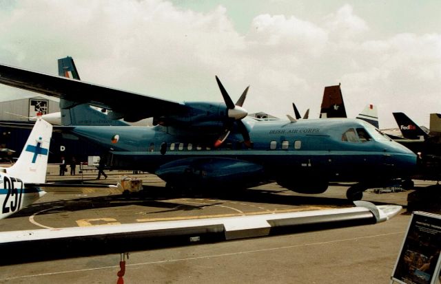 N252 — - Irish Air Corps CASA cn235 Le Bourget 16-6-1995