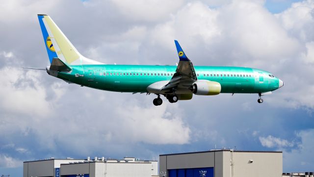 Boeing 737-800 (UR-UIB) - BOE364 on final to Rwy 16R during a B2 flight from KBFI on 3.24.18. (ln 6888 / cn 60175). The aircraft is using temporary reg #N1782B.