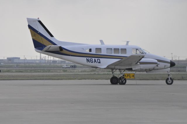 Beechcraft Duke (N6AQ)