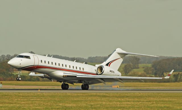 Bombardier Global Express (N421AL)