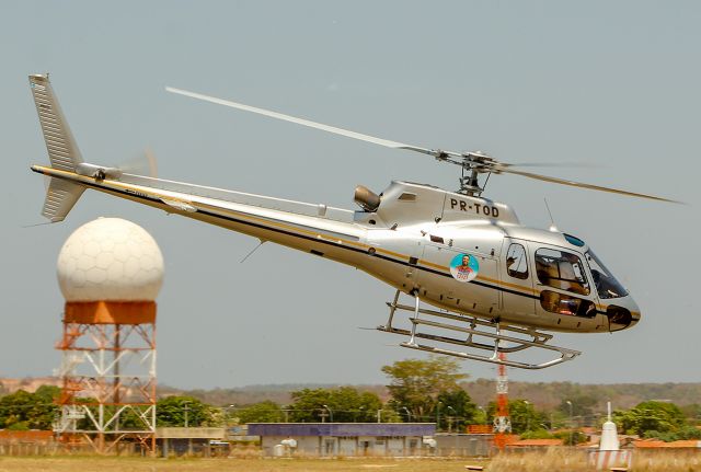 Eurocopter AS-350 AStar (PR-TOD)