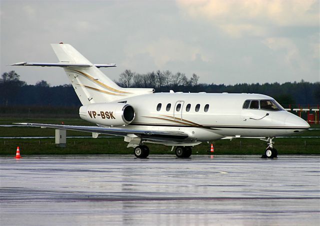 Bombardier Global 5000 (VP-BSK)