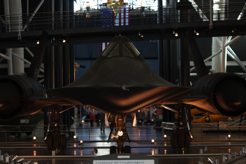 — — - SR-71 Smithsonian Air and Space Museum Udvar-Hazy Center