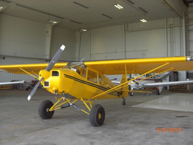 Piper PA-12 Super Cruiser (N6687C) - PA12 in hangar at KFYV