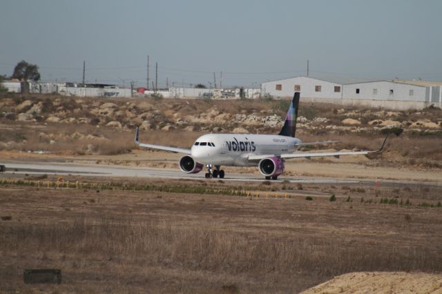 Airbus A320 (N539VL) - TAXING ALPHA TO HEAD 27 MMTJ