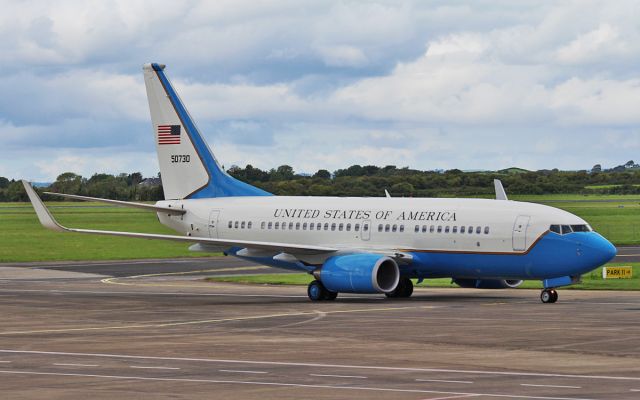 05-0730 — - usaf c-40c 05-0730 taxiing for dep from shannon 22/8/15