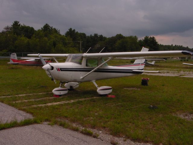 Cessna 152 (N6143Q)
