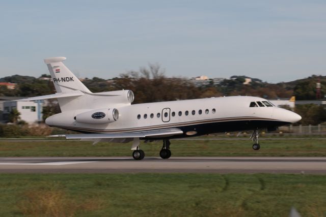 Dassault Falcon 900 (PH-NDK)