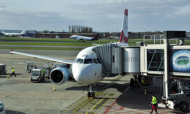 Airbus A319 (OE-LDC) - Austrian Airlines Airbus A319-112 OE-LDC in Brussels 