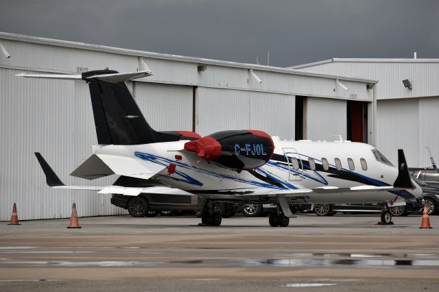 Learjet 60 (C-FJOL) - Montreal Impact decals