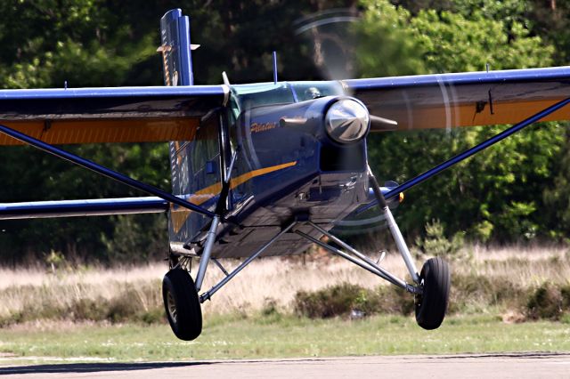 Pilatus PC-6B Turbo-Porter (F-GRUB)