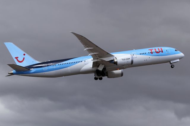 Boeing 787-9 Dreamliner (G-TUIL) - G-TUIL B789 2018-10-19 TFS