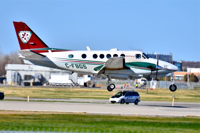 Beechcraft King Air 100 (C-FBGS)