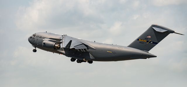 Boeing Globemaster III (04-4137) - C-17A Globemaster III departing Lakeland Linder Airport, Florida on April 25, 2015. This C-17 probably flew into Lakeland supporting the Thunderbirds who were also at Lakeland to perform in the Sun n Fun Airshow that week.