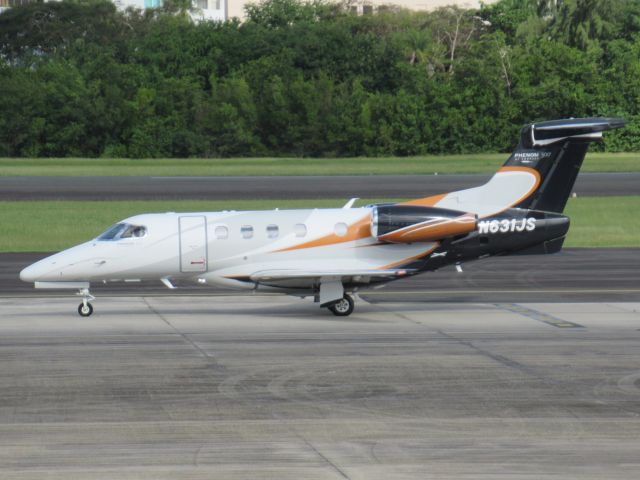 Embraer Phenom 300 (N631JS)