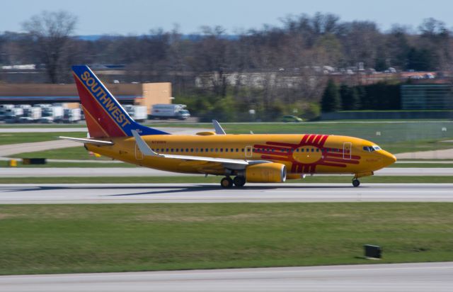 Boeing 737-700 (N781WN)