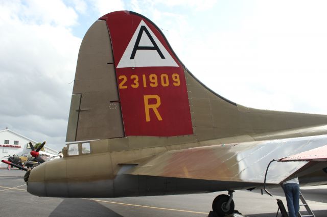 Boeing B-17 Flying Fortress (N93012) - Nine-O-Nine B-17G visiting KFXE on 2/10/13, along with Witchcraft B-24J and Betty Jane P-51C.