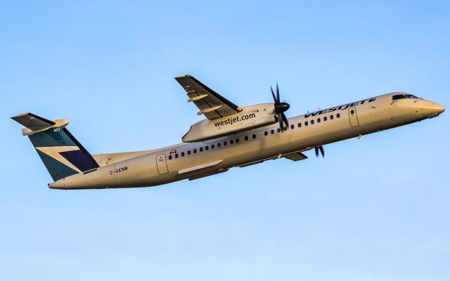 de Havilland Dash 8-400 (C-GENM)