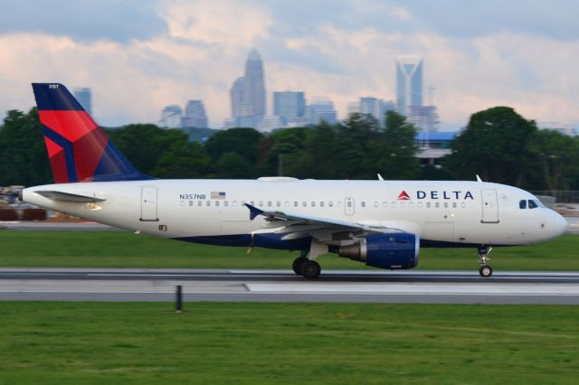 Airbus A319 (N357NB) - Departing 18C at KCLT - 5/18/18