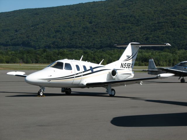 Eclipse 500 (N55BX) - Eclipse 500 at Williamsport