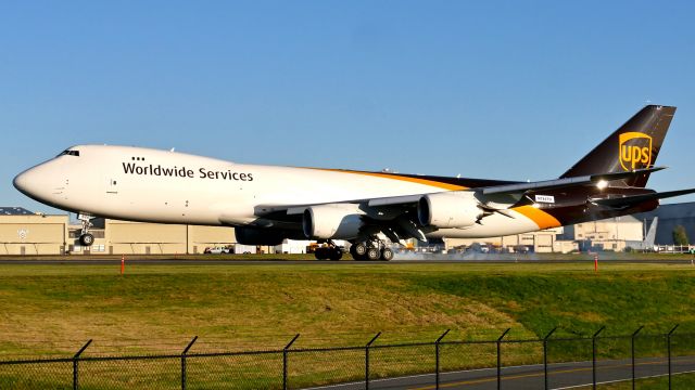 BOEING 747-8 (N624UP) - BOE610 touching down on Rwy 34L to complete a flight test on 11.1.20. (ln 1558 / cn 63784). The aircraft is using temporary reg #N784TD.