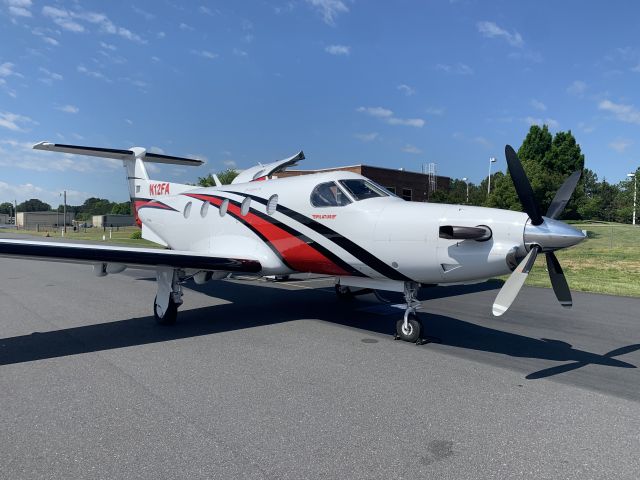 Pilatus PC-12 (N12FA)