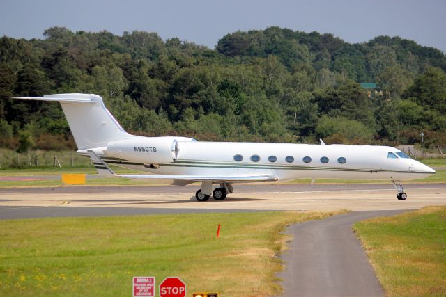 Gulfstream Aerospace Gulfstream V (N550TB) - Executive Jet Management Gulfstream G550 lining up to depart rwy 06 on 9-Jun-23 heading for LICB as EJM107.