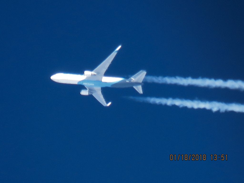 BOEING 767-300 (N1361A)