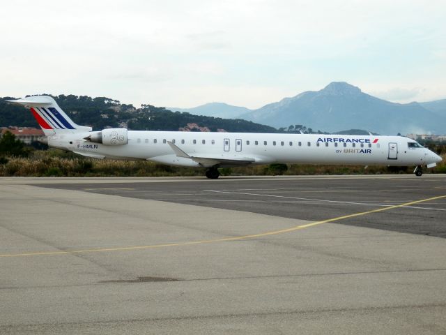 Canadair Regional Jet CRJ-100 (F-HMLN)