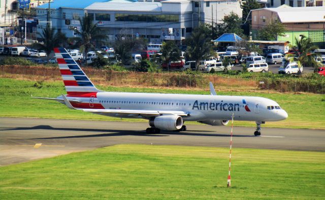 Boeing 757-200 (N192AN)