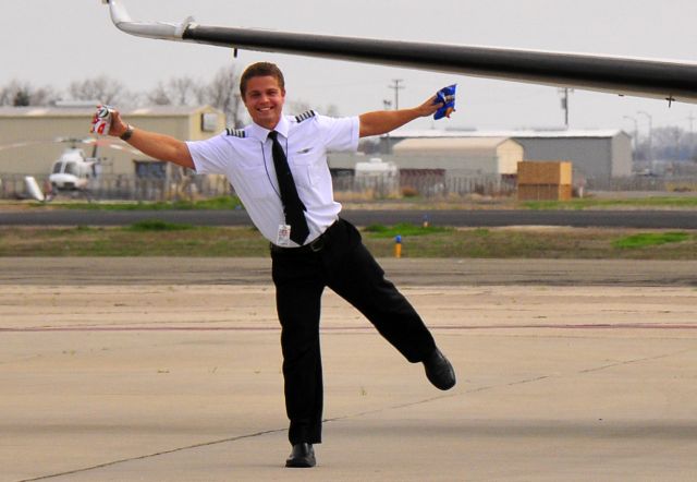 Beechcraft 1900 — - Come fly with me...
