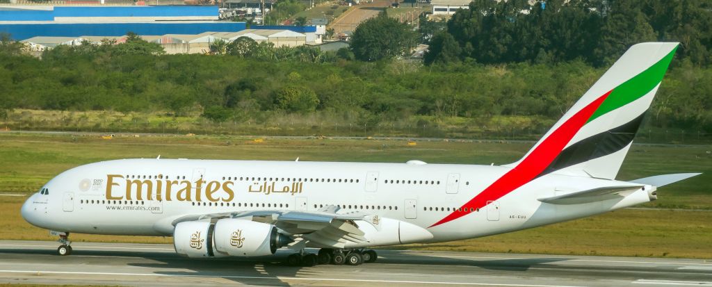 Airbus A380-800 (A6-EUU)