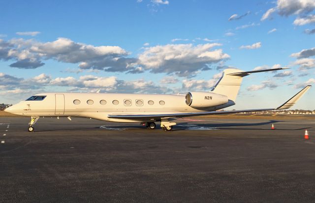 Gulfstream Aerospace Gulfstream G650 (N2N) - N2N G6 on the SFS ramp