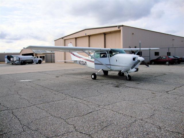 Cessna Centurion (N210WM)