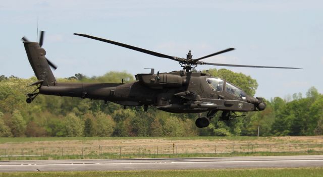 1603086 — - A U.S. Army Boeing AH-64E Apache Guardian of the 1st Battalion, 101st Aviation Regiment "Expect No Mercy" departing Pryor Field Regional Airport, Decatur, AL - April 21, 2022.