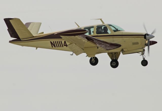 Beechcraft 35 Bonanza (N11114)