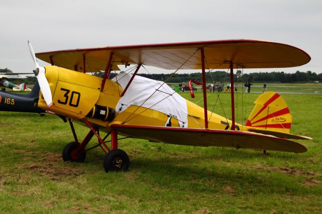 STAMPE SV-4 (OO-MON)