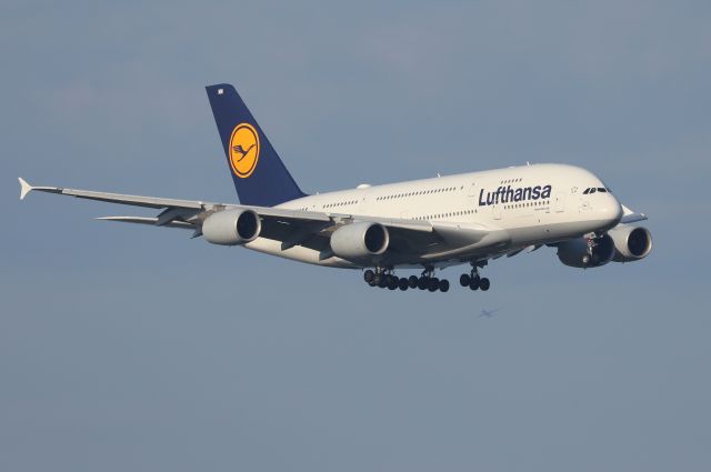 Airbus A380-800 (D-AIMM) - 'Lufthansa 424' arriving from Munich 