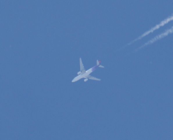 Airbus A330-200 — - Not an everday site over London,Canada(CYXU) Hawaiian Airlines flight#51 coming from (KJFK)onroute to Honolulu(PHNL)over London,Canada(CYXU)11:10AM EST