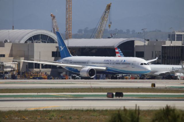 Boeing 787-9 Dreamliner (B-1566)