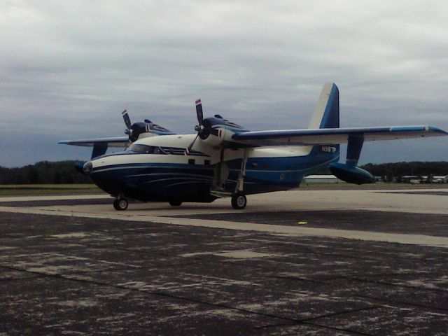 — — - This plane flew in to visit two friends living in Dykesville, Wisconsin. Took them for a ride