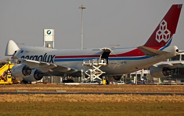 BOEING 747-8 (LX-VCI)