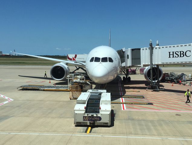 Boeing 787-8 (HS-TQB) - TG473 - Just arrived from Bangkok into Brisbane - 17th February 2017