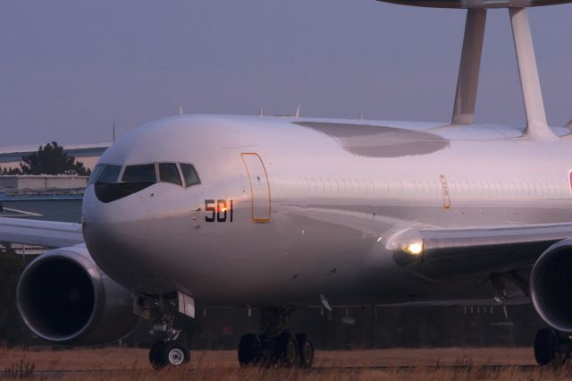 BOEING E-767 (64-3501) - Boeing E-767 AWACS aircraft of the JASDF,Jan 25 2014