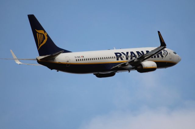 Boeing 737-800 (EI-DAO)