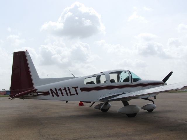 Grumman AA-5 Tiger (N11LT)