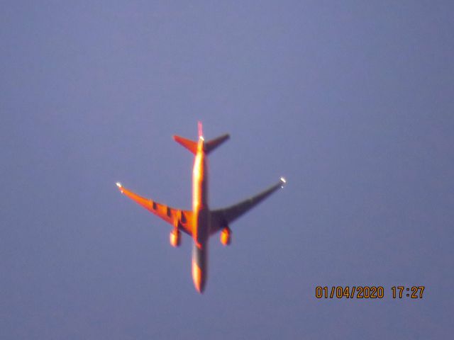 BOEING 777-300ER (N728AN)