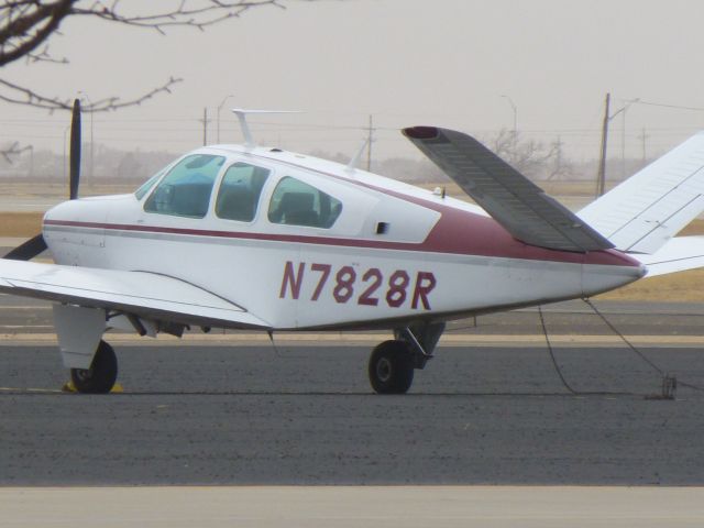 Beechcraft 35 Bonanza (N7828R)