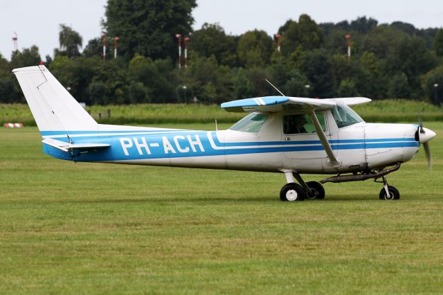 PH-ACH —
